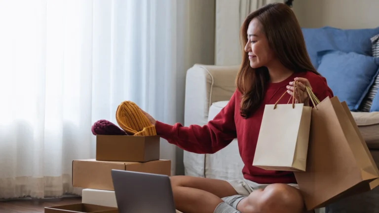 How to shop clothes smarter.