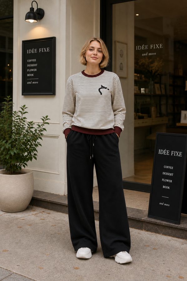 Minimalist Cat Striped Sweatshirt